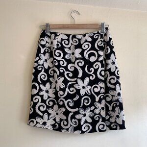 VINTAGE 90s Floral Faux Wrap Skirt by Ann Taylor Size 4P 100% Silk
